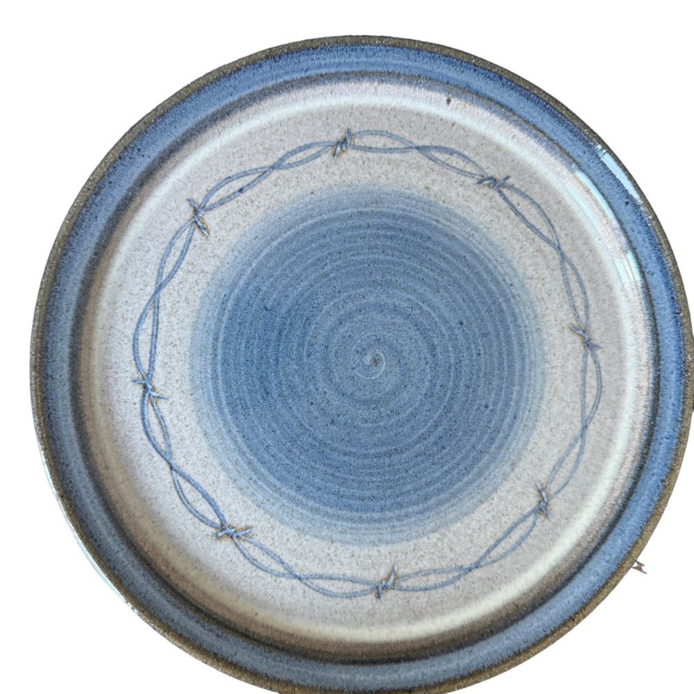 Hand Crafted Stoneware Plate Studio Art Hand Thrown Western Rustic Signed - Picture 11 of 11